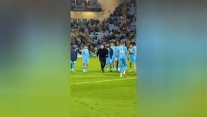 39岁墨西哥守门员续战欧洲联赛展现惊人扑救技巧
